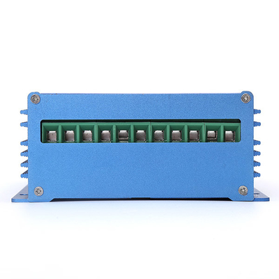 Bộ điều khiển sạc năng lượng mặt trời 10 Amp MPPT Màn hình LCD kết hợp năng lượng mặt trời gió